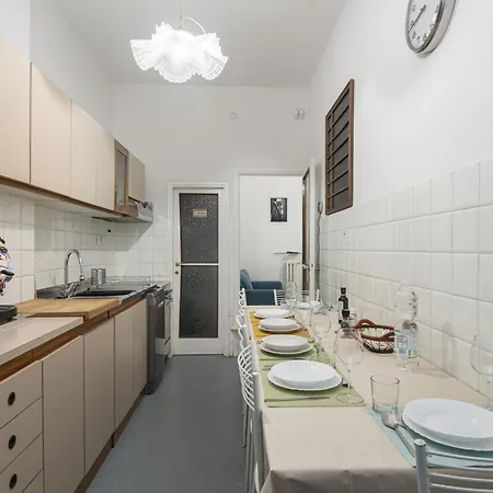 Comfortable Apartment 10 Minutes From City Center Florence Buitenkant foto